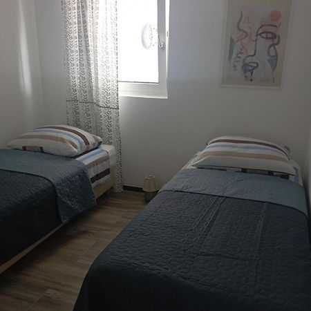 Apartments Frigan Maslenica Exterior photo